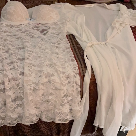 Other - Beautiful babydoll used